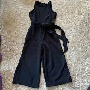 Gap sleeveless cropped jumpsuit with waist tie